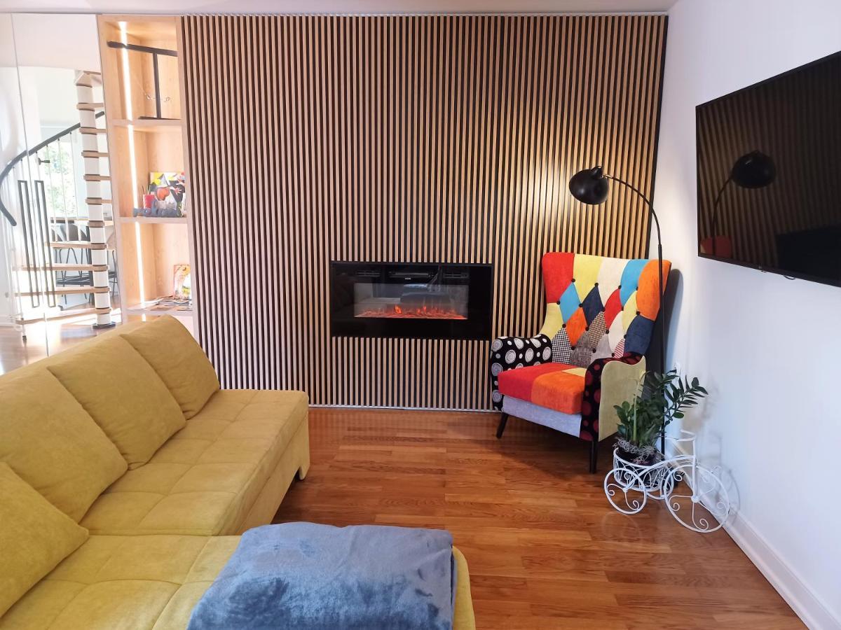 Stunning New Apartment In Centre Of Buzet Exterior photo